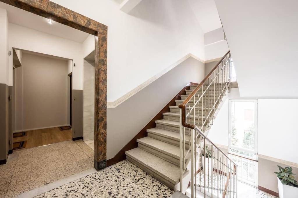 Cucchiari Suite 7B Модена Экстерьер фото